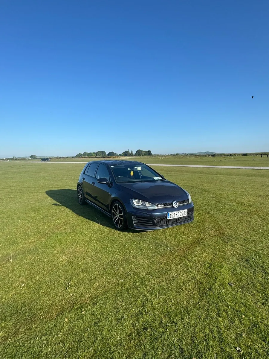 2015 VW GOLF GTD - Image 2