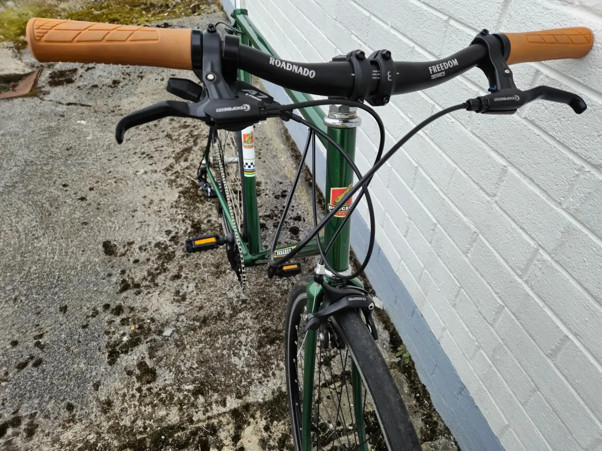 Peugeot road bike - Image 2
