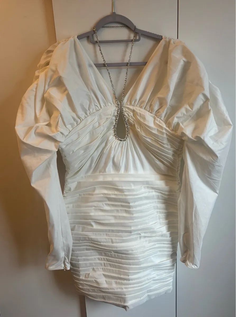 Engagement dress - Image 1