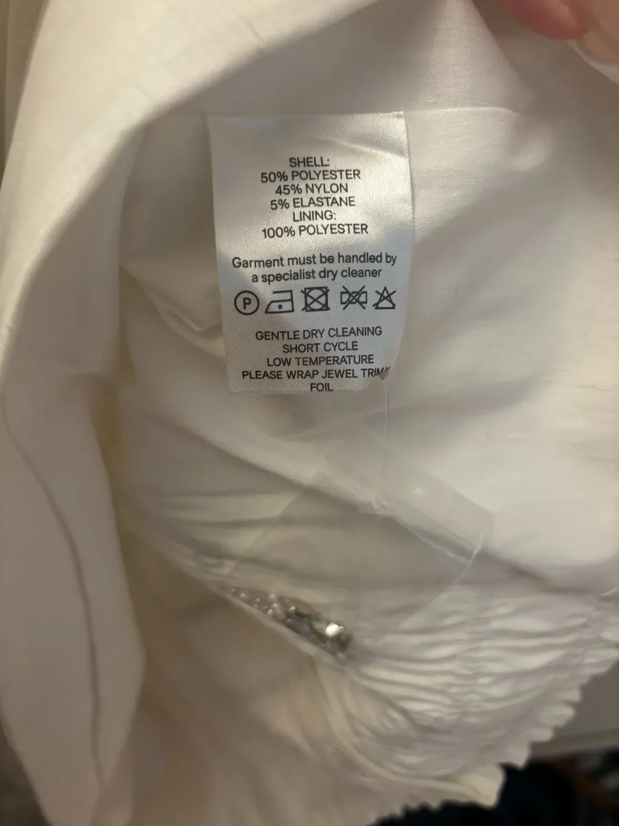 Engagement dress - Image 4