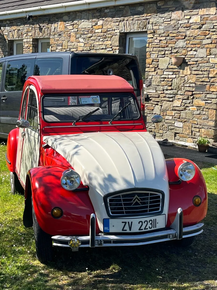 Citroen 2CV - Image 1