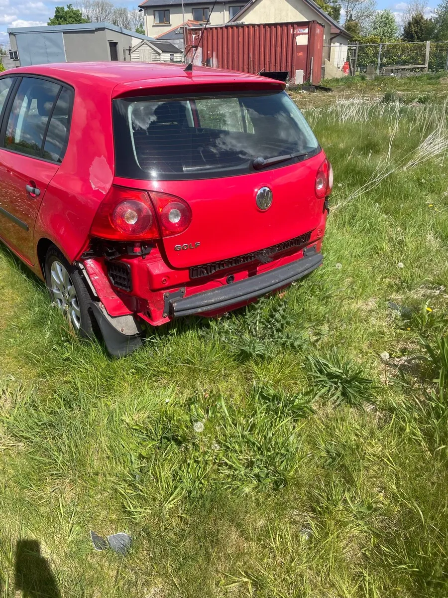 Golf - Image 4