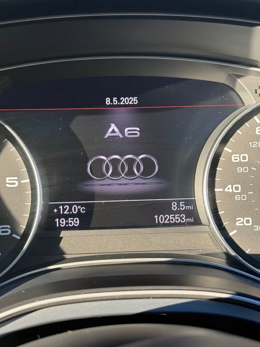 Audi A6 Black Edition 2.0 TDI S-line ultra Quattro - Image 4