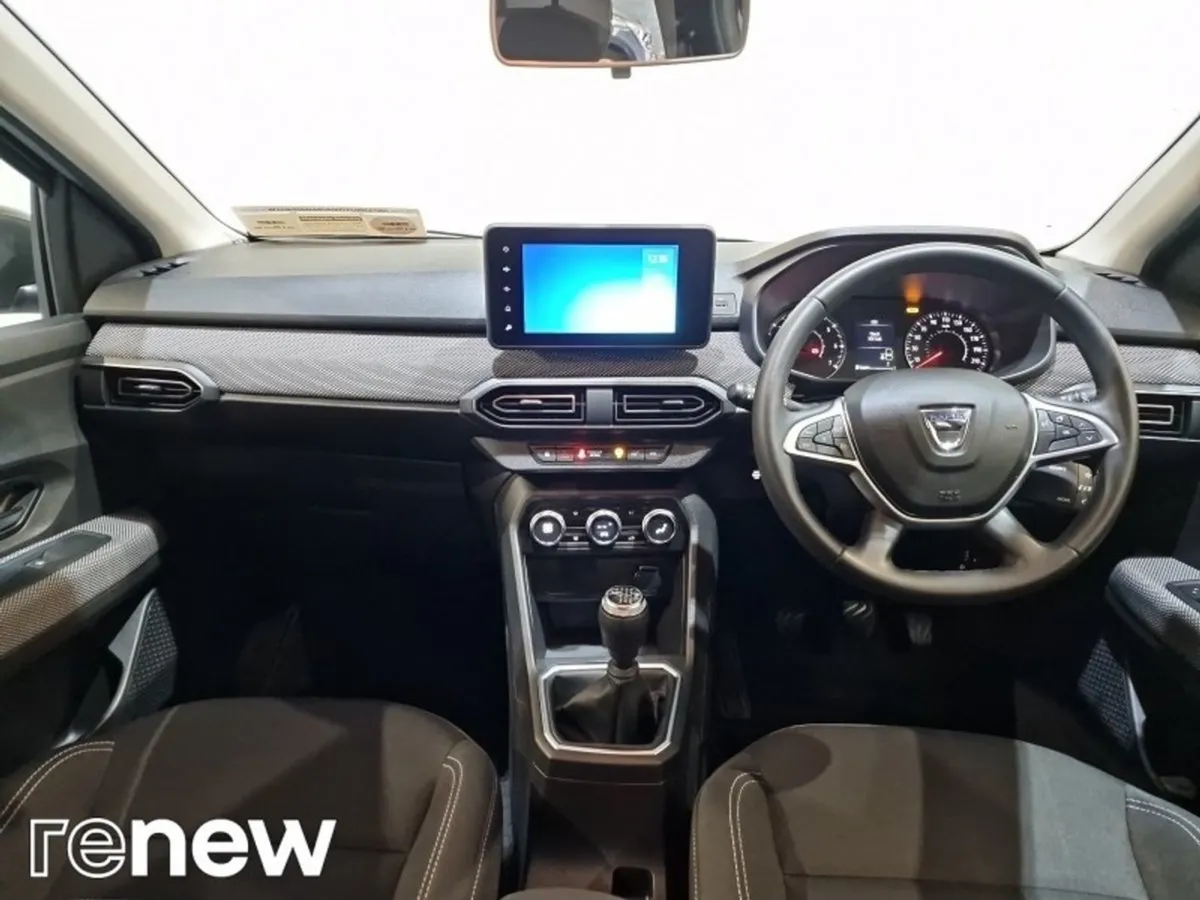 Dacia Jogger TCe 110 Expression 7 Seater - Image 2