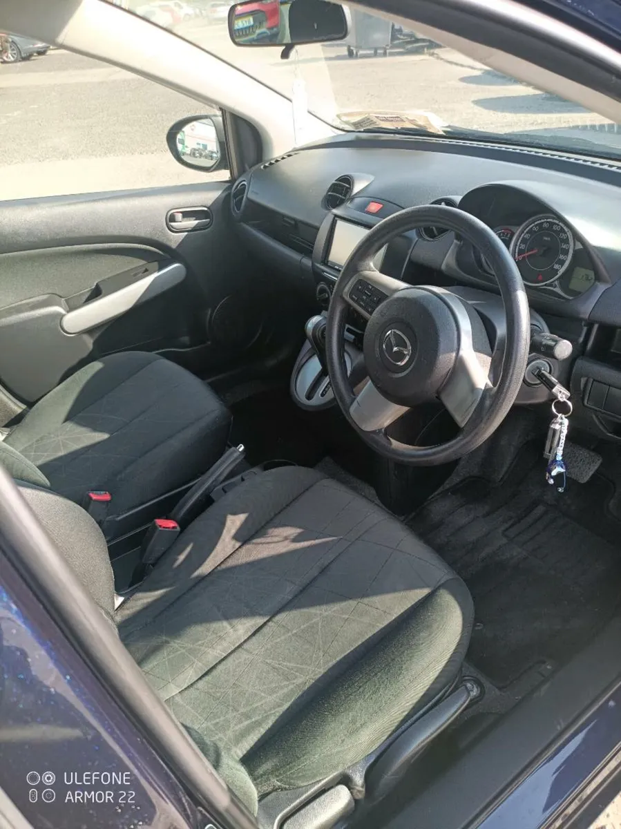 Mazda demio 1.3 petrol automatic - Image 2