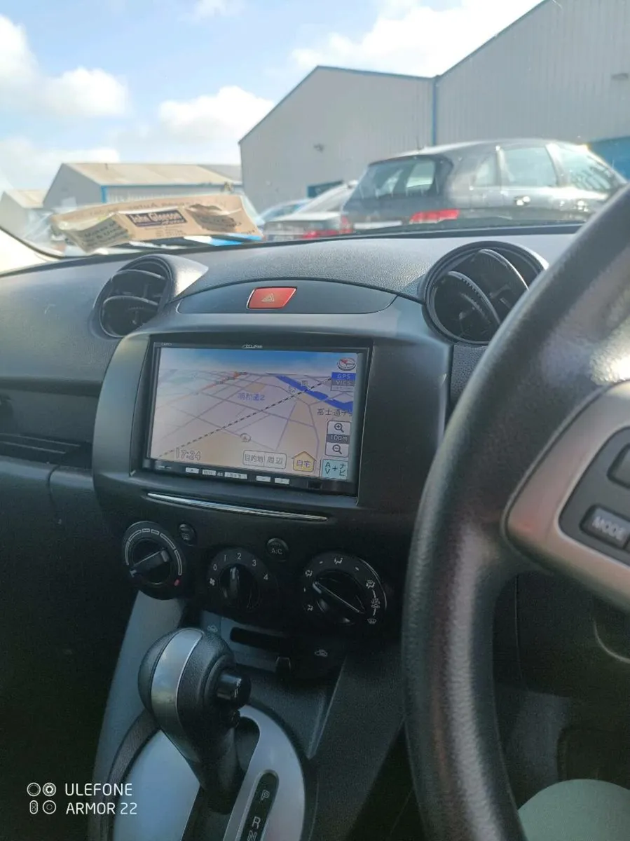 Mazda demio 1.3 petrol automatic - Image 4