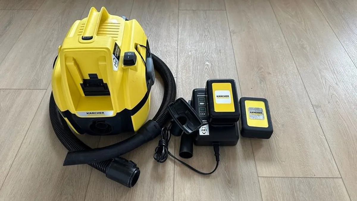 Karher WD1 vacuum cleaner - Image 2