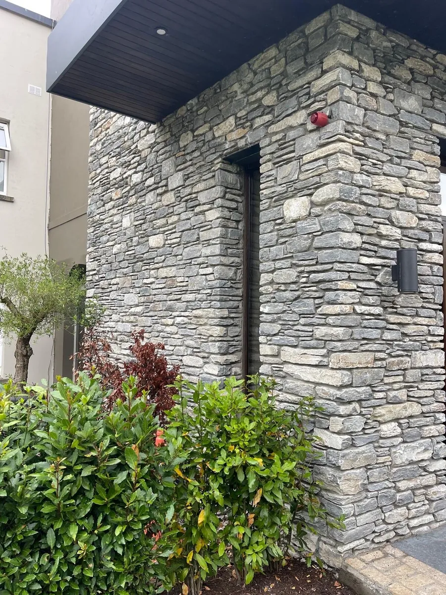 White Limestone Building Stone - Image 1