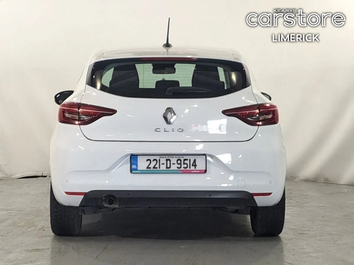 Renault Clio Iconic TCe 90 Auto CVT - Image 4