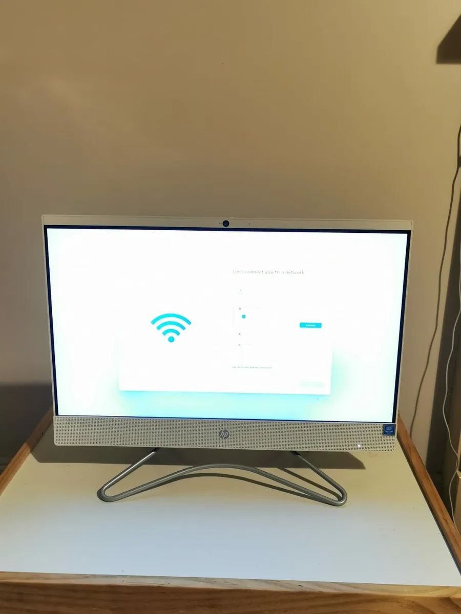 HP All in one 22" - Image 1