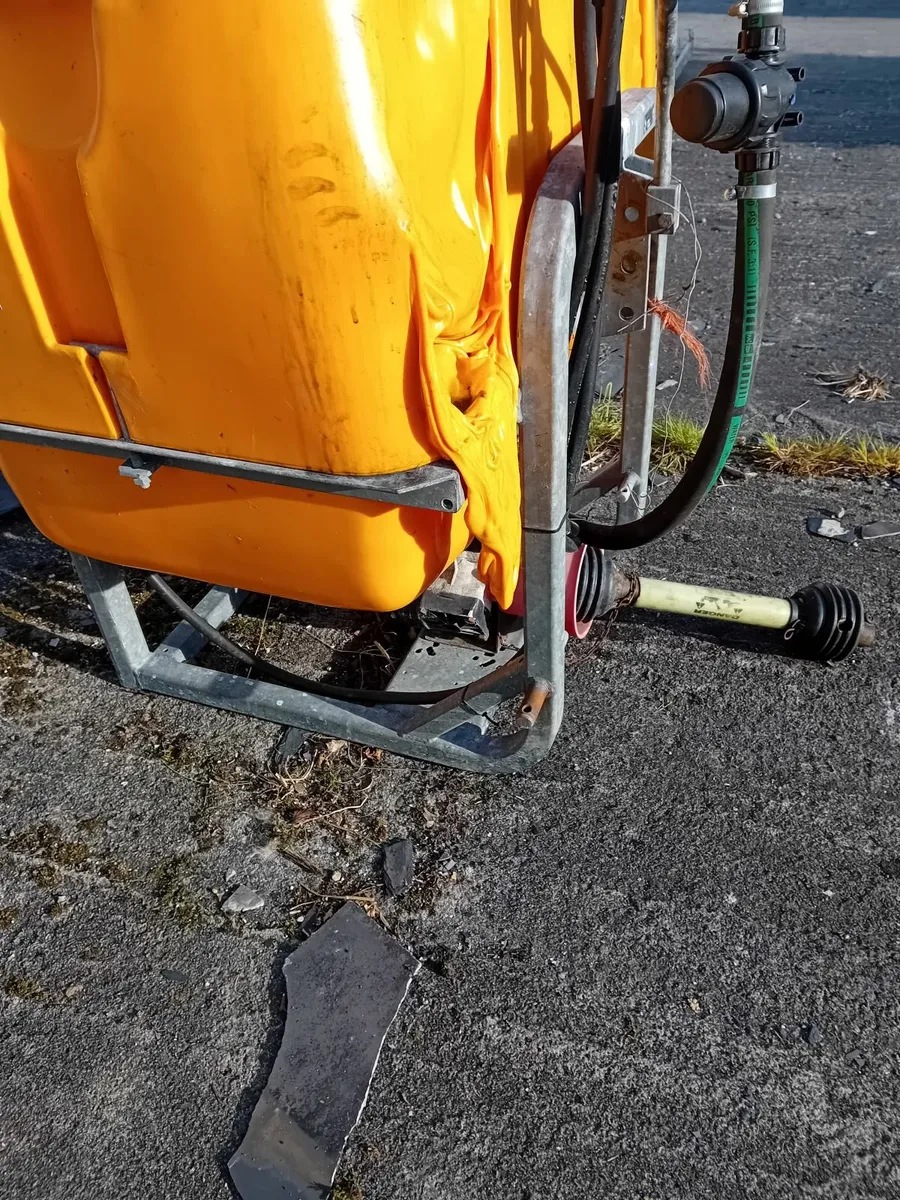Sprayer - Image 2