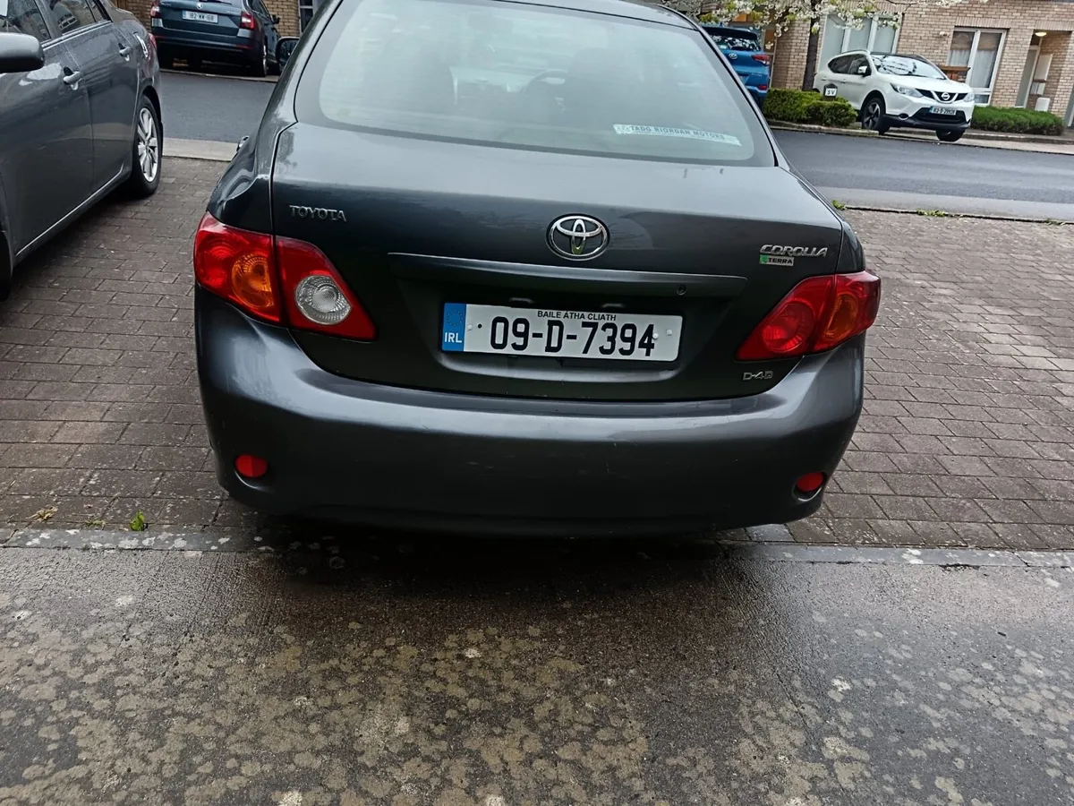 Car - Image 1