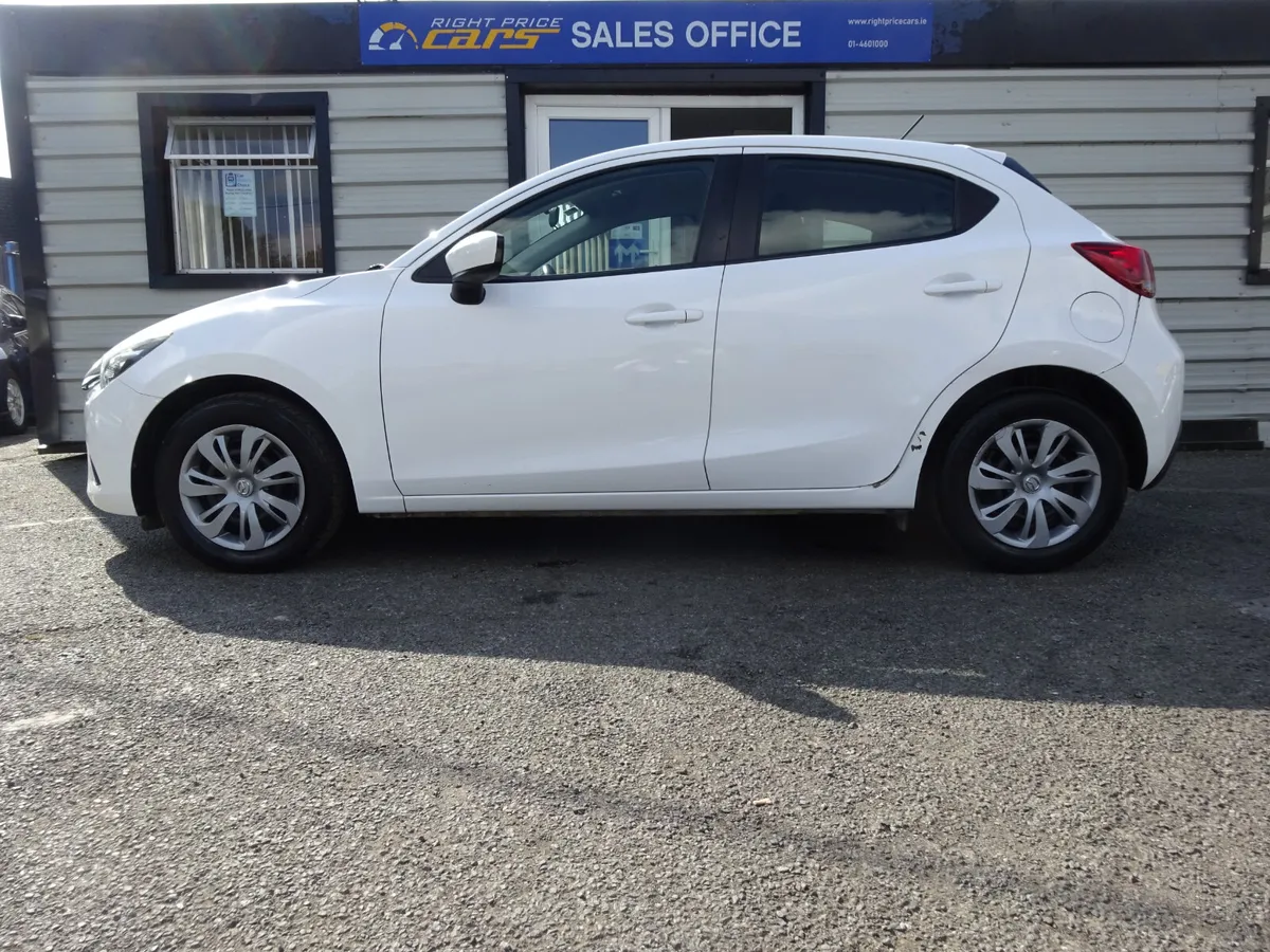 MAZDA 2 DEMIO 1.3 PETROL AUTOMATIC LOW MILEAGE - Image 4