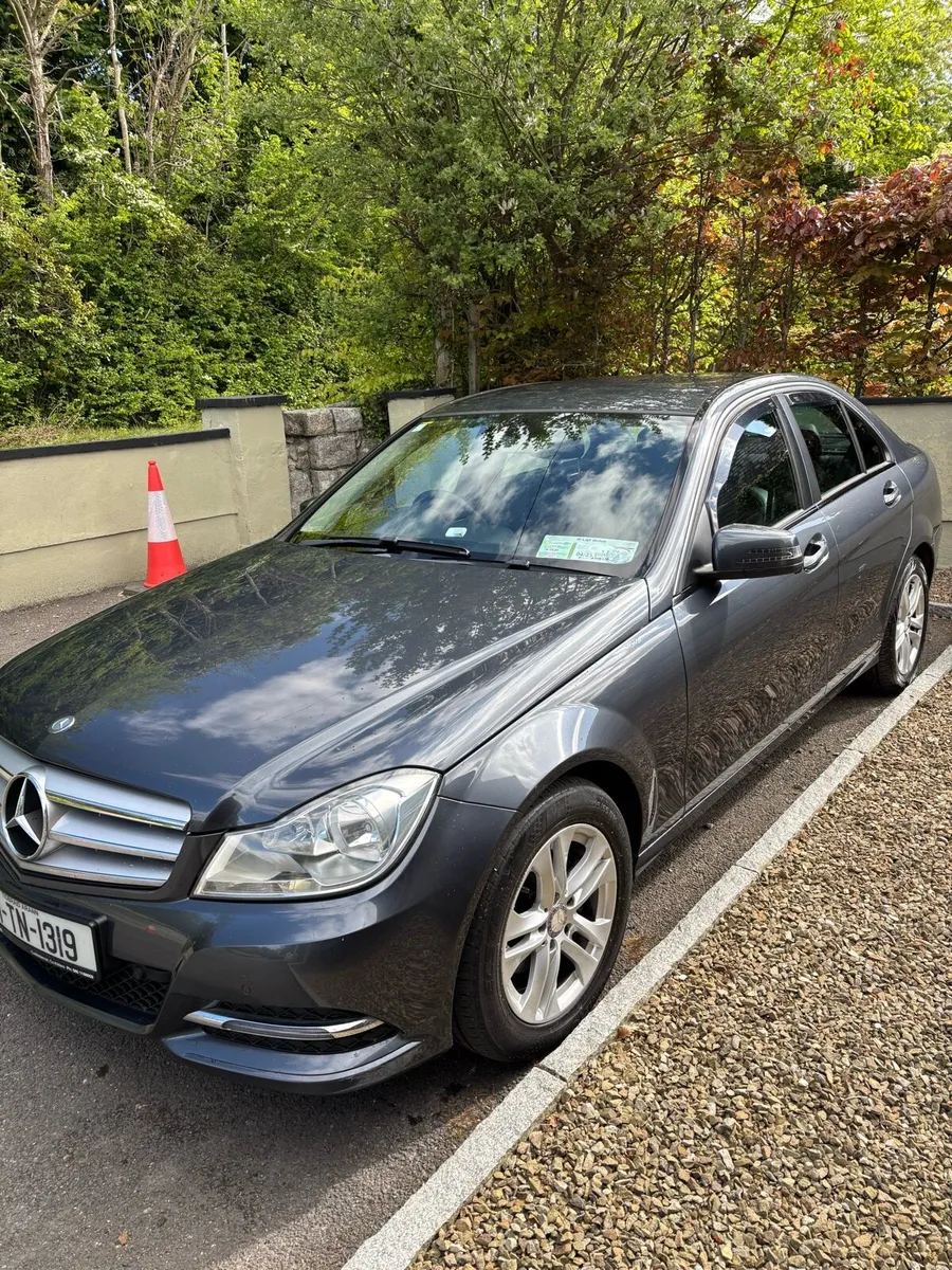 Mercedes c class - Image 2