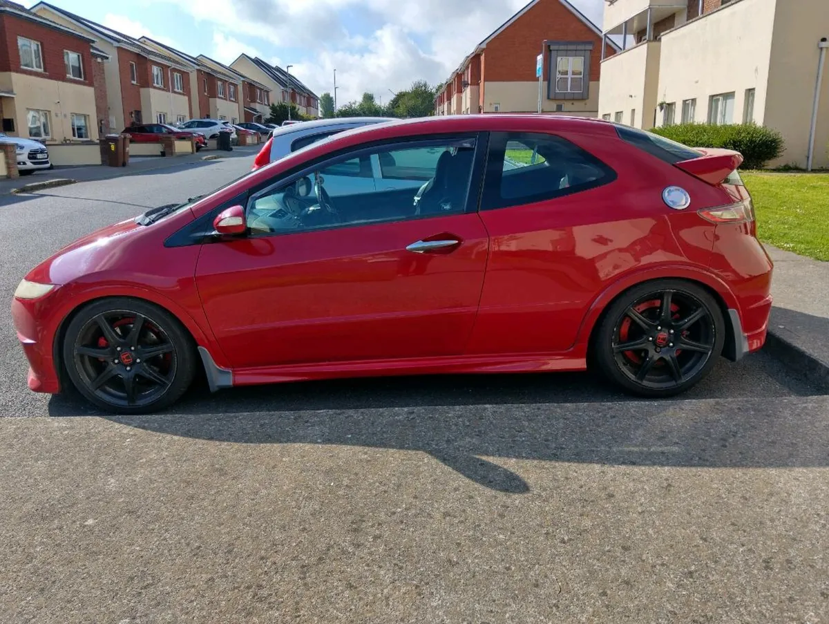 Honda Civic VIII Type R FN2 - Image 4