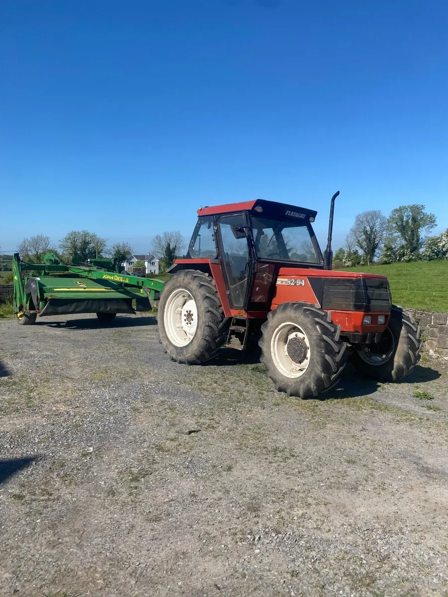 John Deere - Image 1