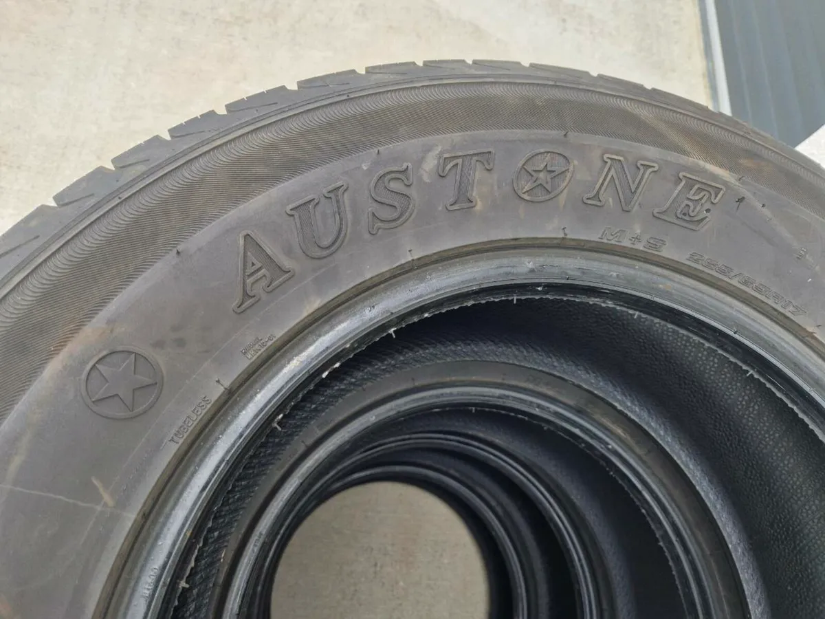 Austone 275x65x17 All Terrain tyres - Image 1