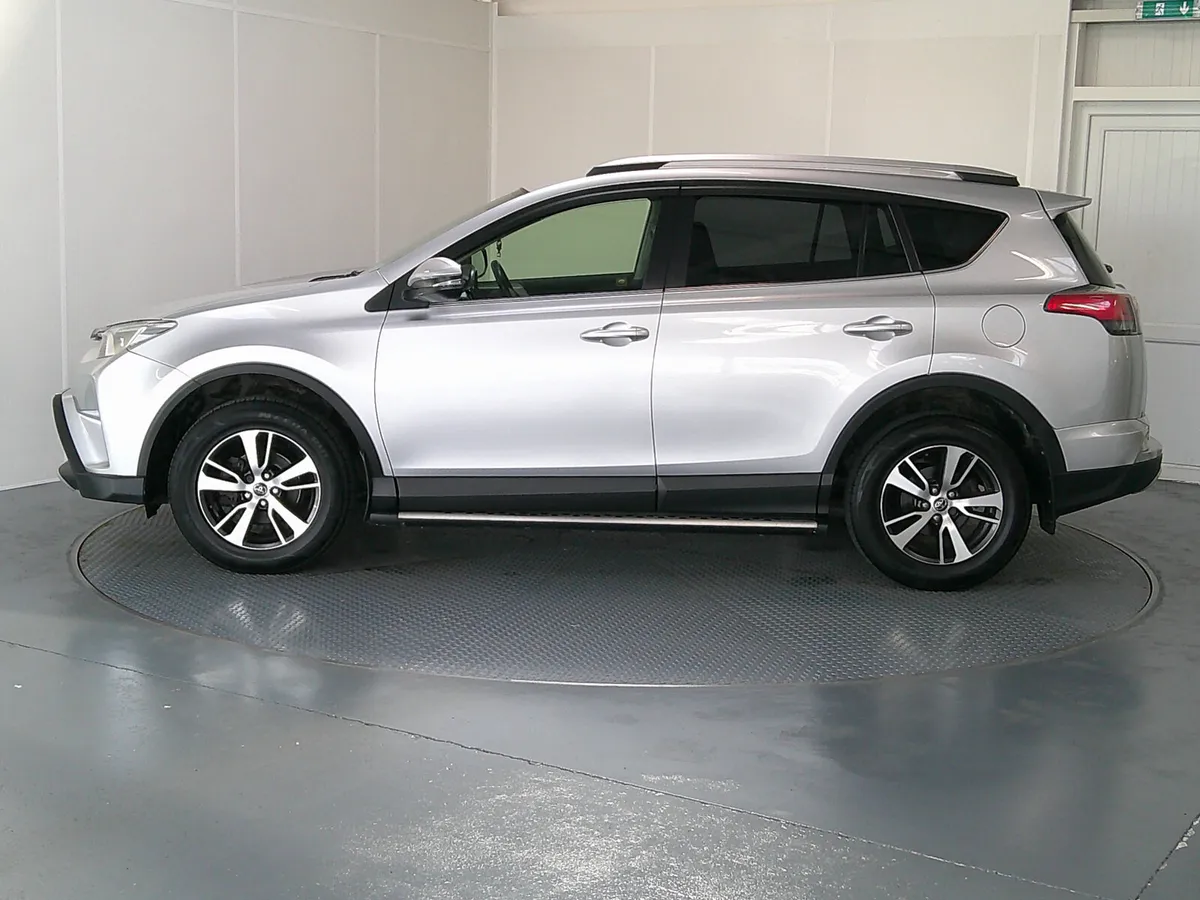 Toyota RAV4 2016 - Image 4
