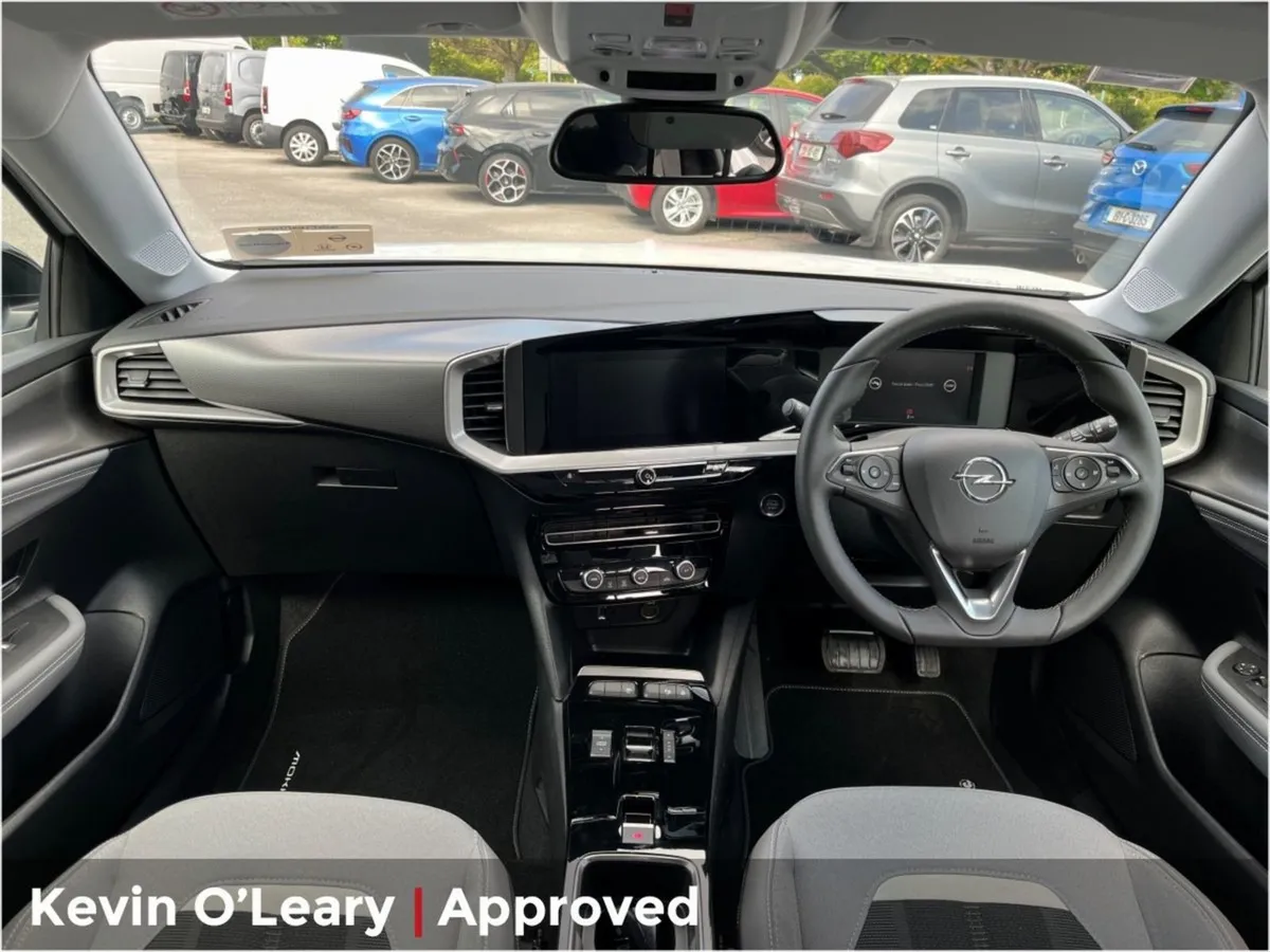 Opel Mokka e Elegance 136PS Electric Auto - Image 3