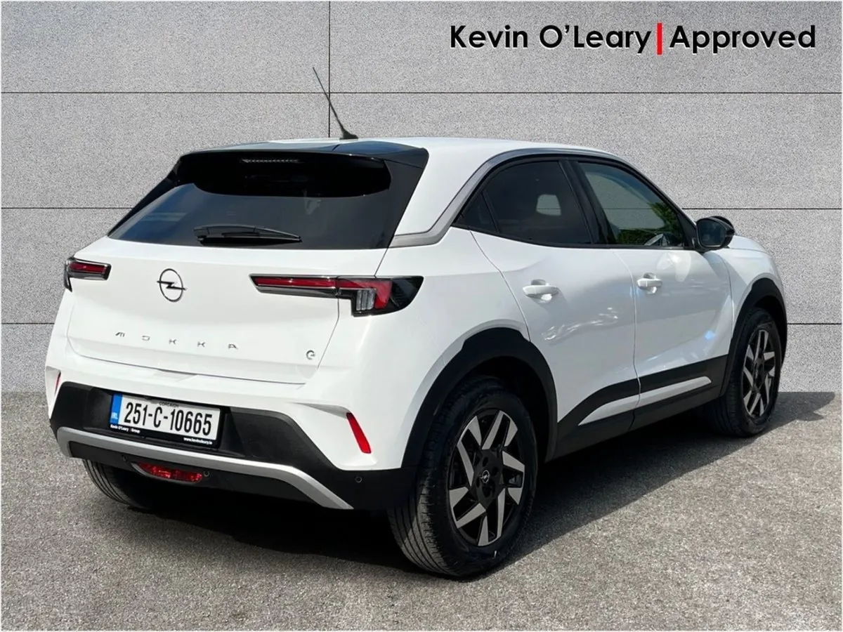 Opel Mokka e Elegance 136PS Electric Auto - Image 4