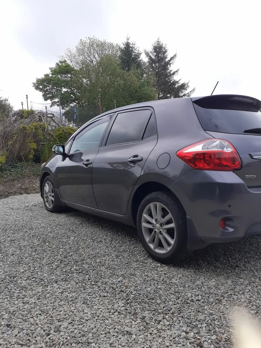 Toyota Auris 2011 Automatic MM Sport Diesel - Image 3