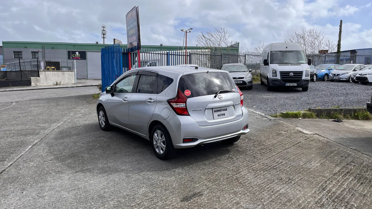 Nissan NOTE 1.2 E- Power Hybrid Auto 2018 - Image 4