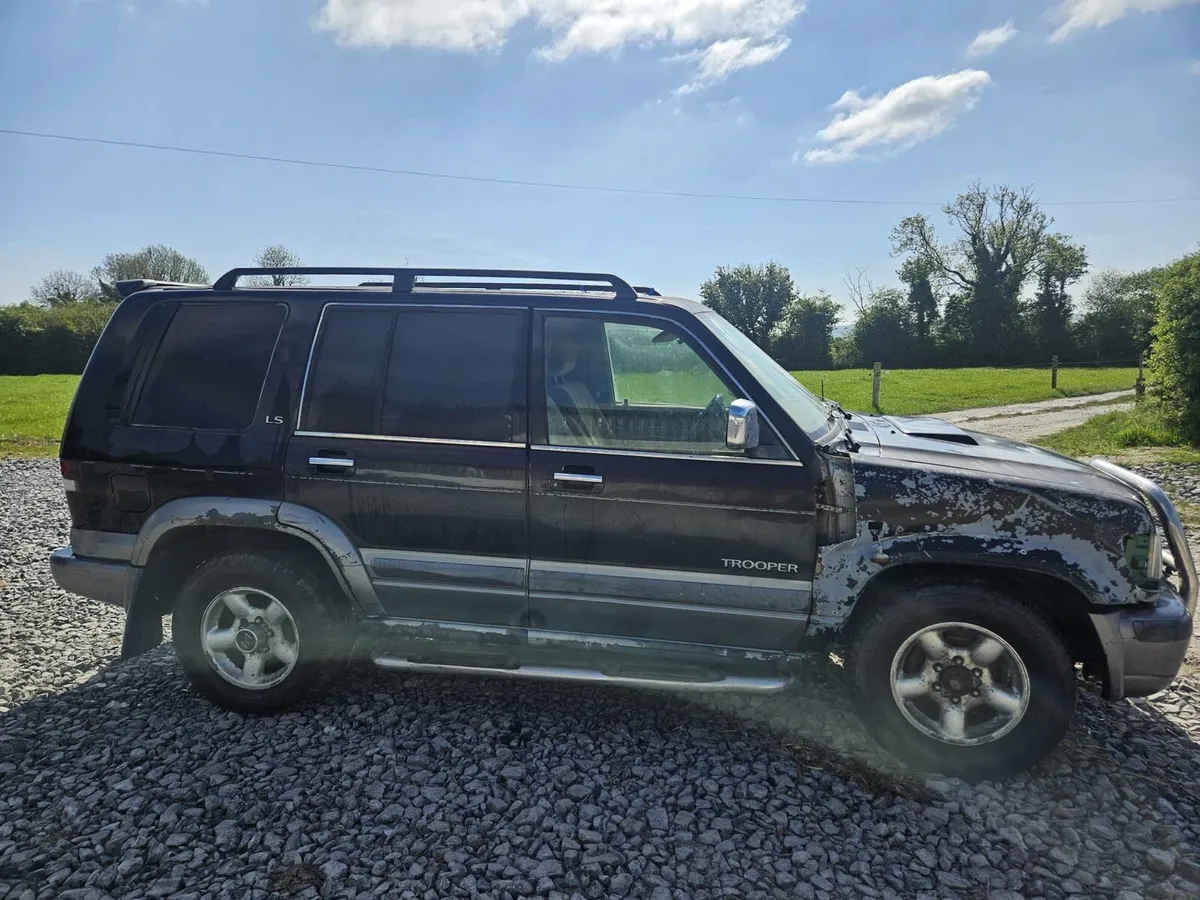 Isuzu Trooper - Image 2