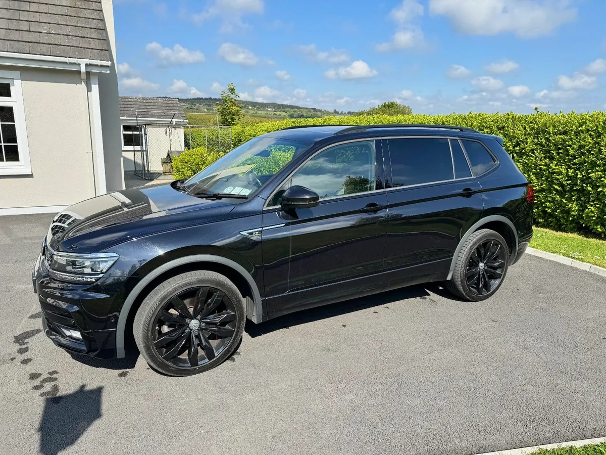 Volkswagen Tiguan Allspace RLine 4Motion 190HP - Image 3