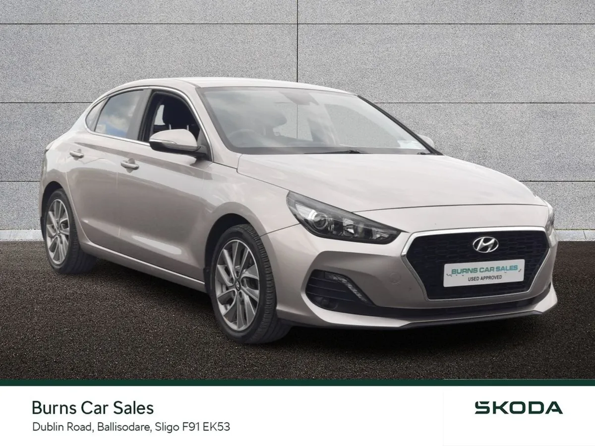 Hyundai i30 Fastback Diesel - Image 1