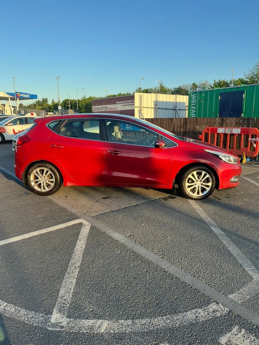 Kia Ceed 2013 - Image 1