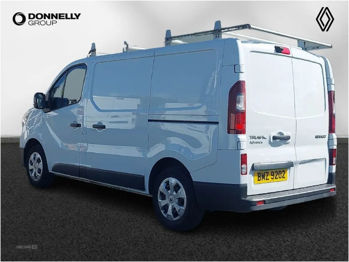 Renault Trafic Sl30 Blue dCi 130 Advance Van - Image 2