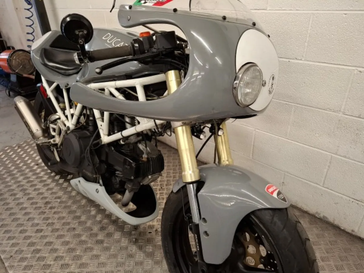 Ducati 750ss 1992 - Image 2