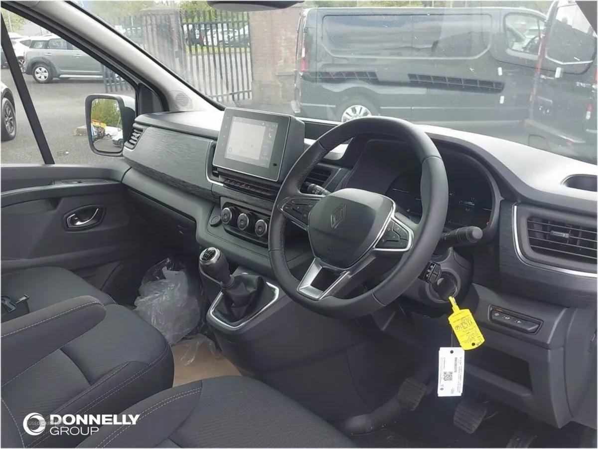 Renault Trafic Sl30 Blue dCi 130 Extra  safety  V - Image 4