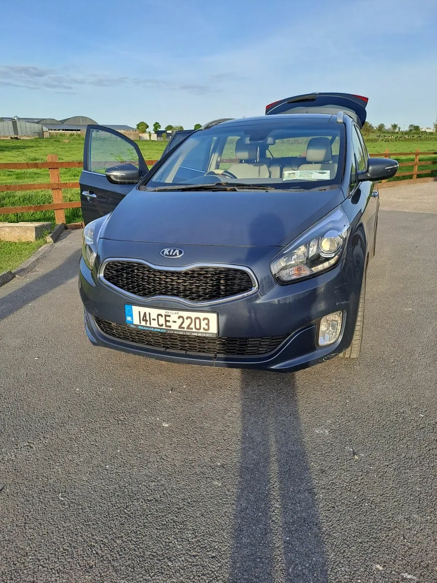 Kia Carens 2014 - Image 2