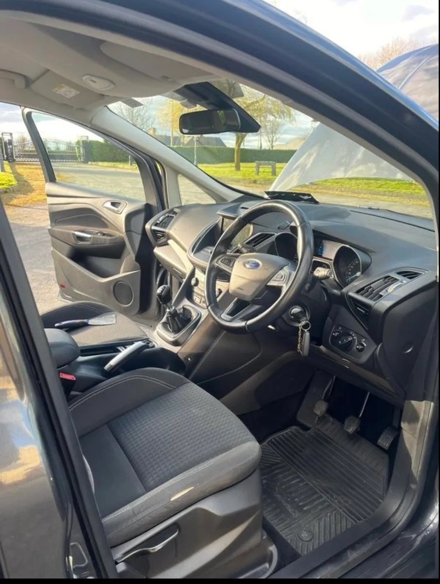 FORD GRAND C-MAX 2016 “7 SEATER “ - Image 3