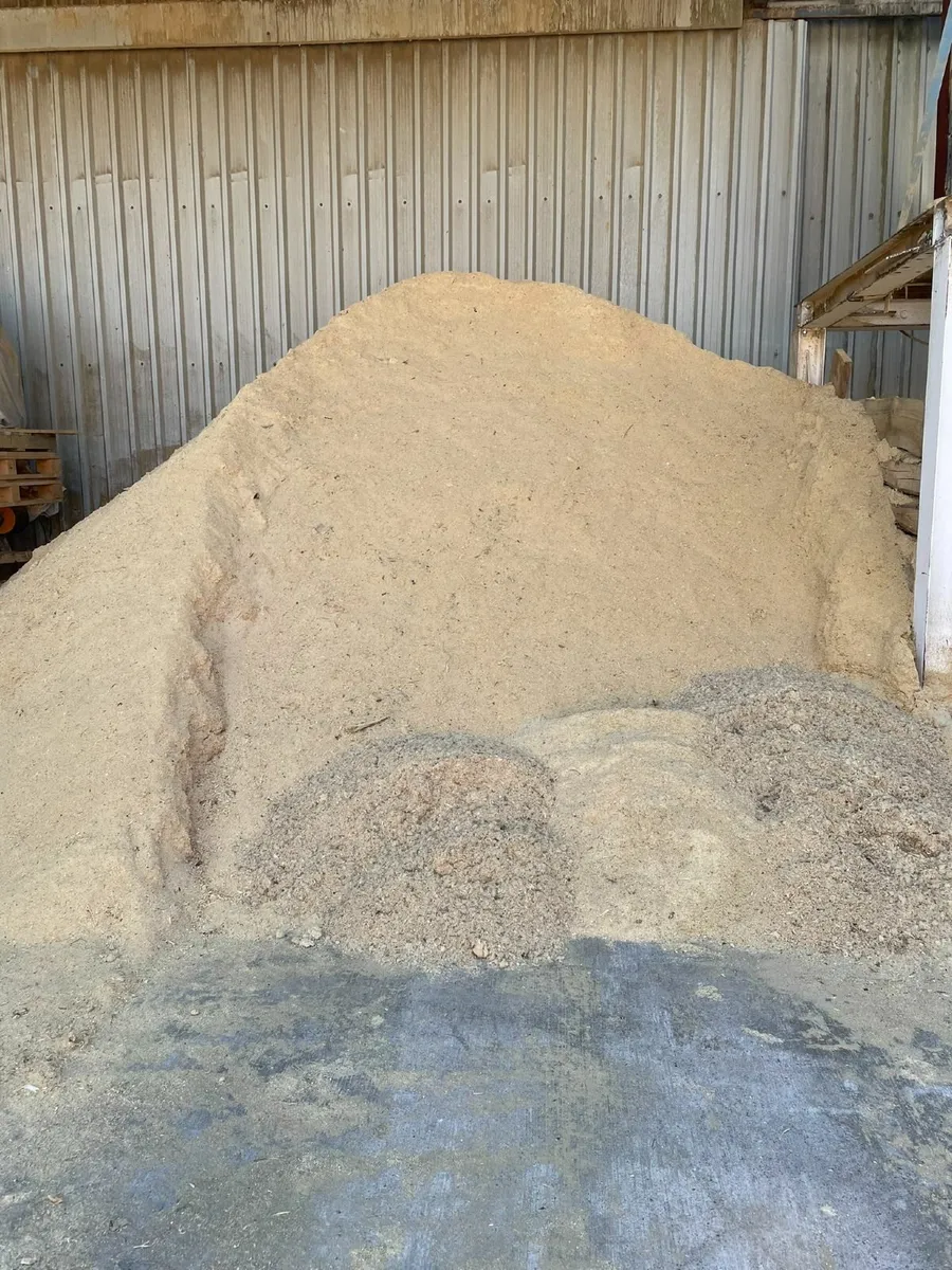 Top-QualitySawdust for Sale! - Image 1