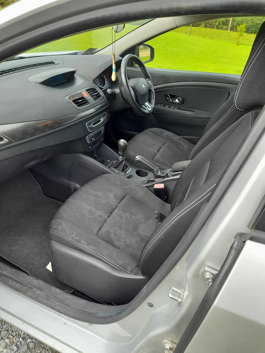 Renault Fluence 142 - Image 4