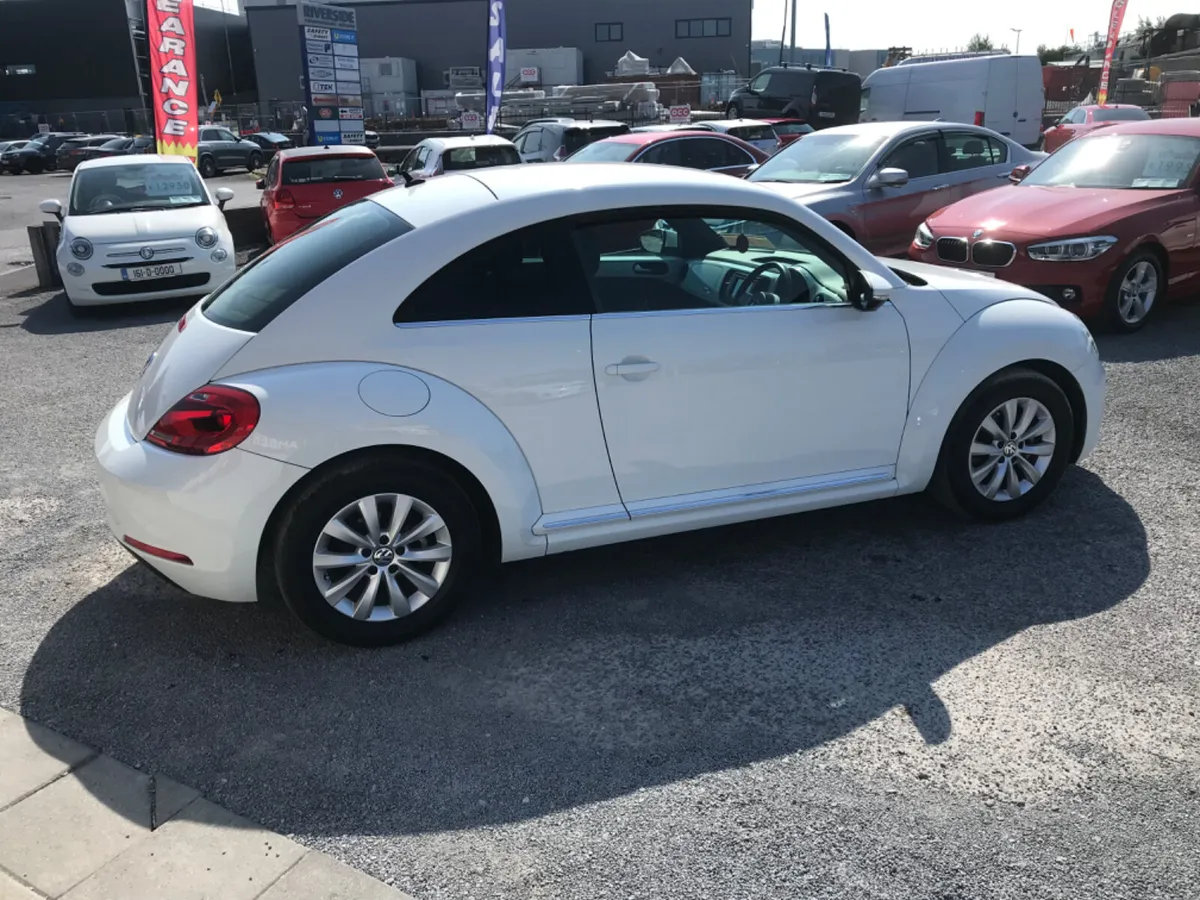 2015 VOLKSWAGEN BEETLE AUTOMATIC PETROL - Image 4