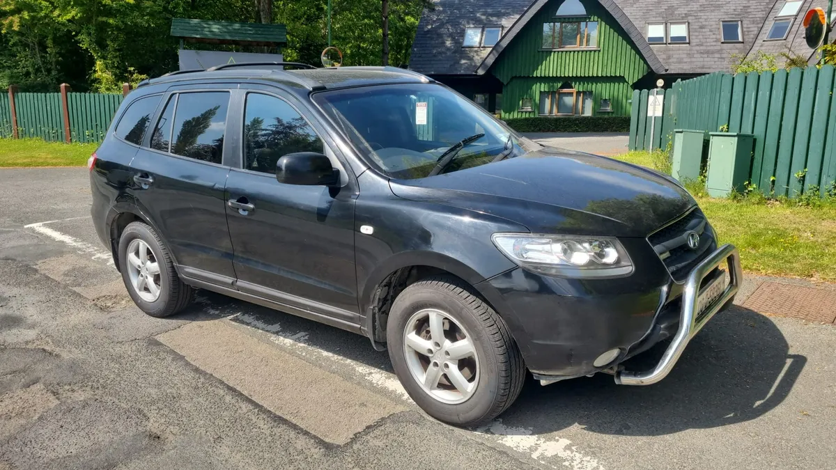 08 HYUNDAI SANTA FE 7 SEATER - Image 1