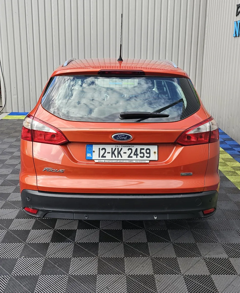 2012 Ford Focus 1.6 L - Image 4