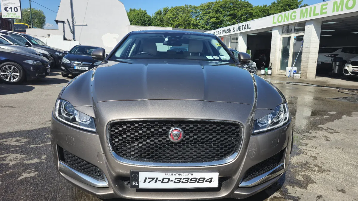 Jaguar XF 2017 - Image 2