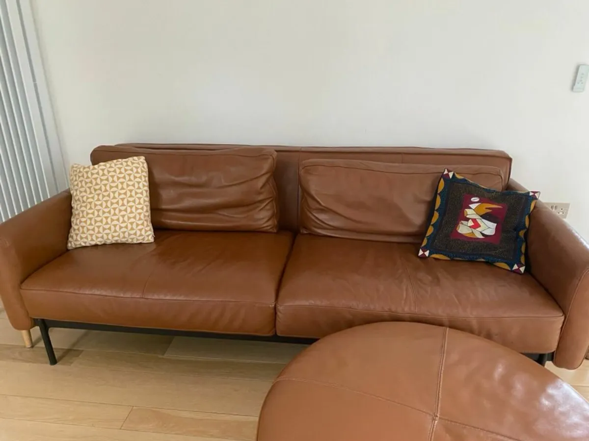 Beautiful leather Couch and Ottoman - Image 1