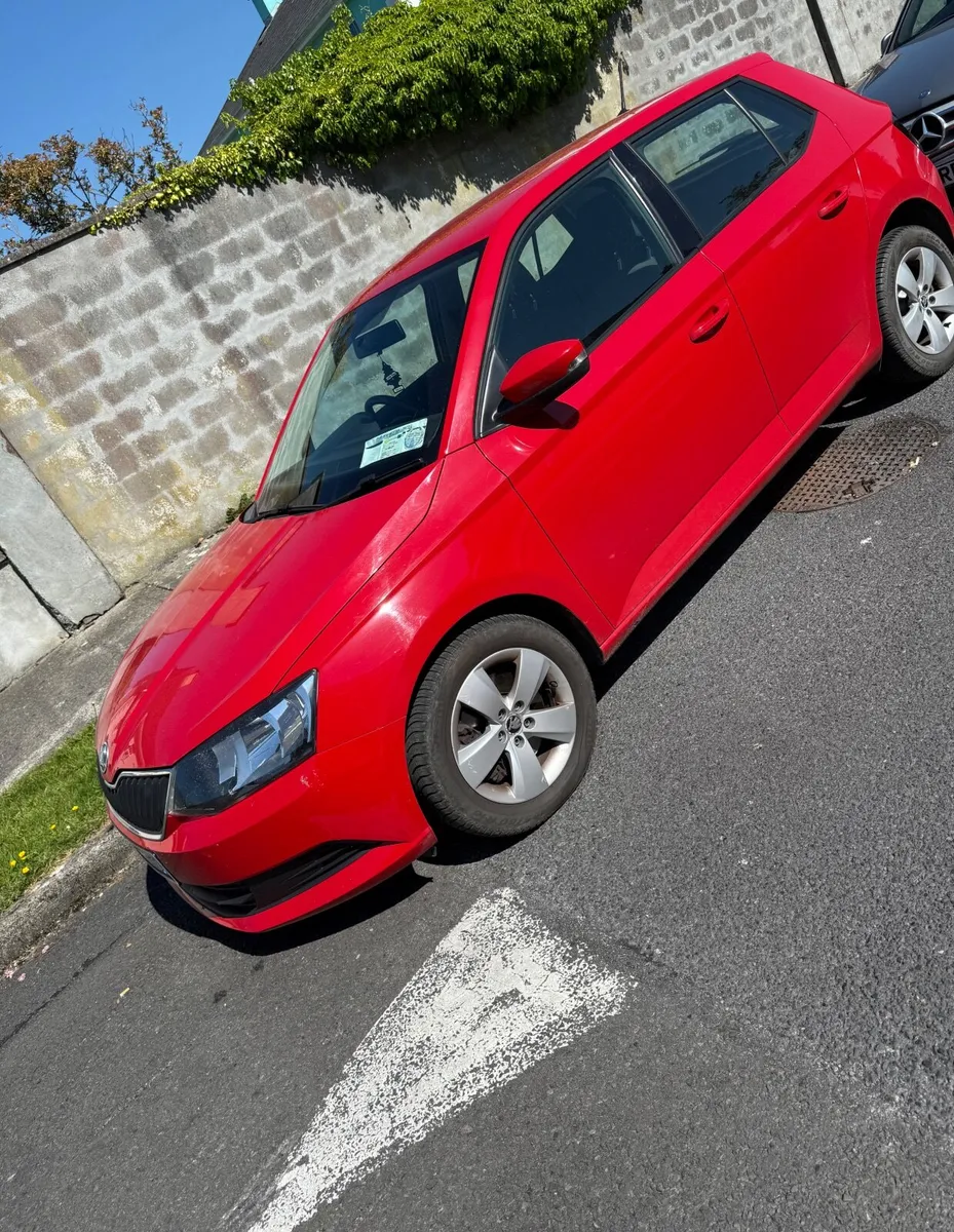 Skoda Fabia 2016 Automatic - Image 3