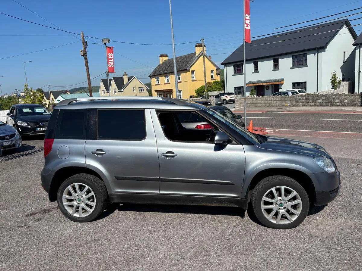 Skoda Yeti 2012  DIESEL  NCT  12/25  LOW  TAX - Image 2