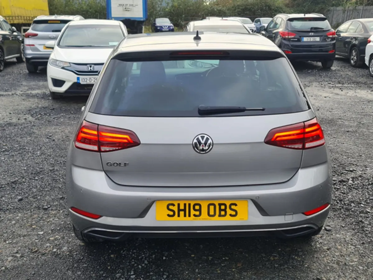 Volkswagen Golf 1.6 L Diesel TDI - 2019 - Image 4