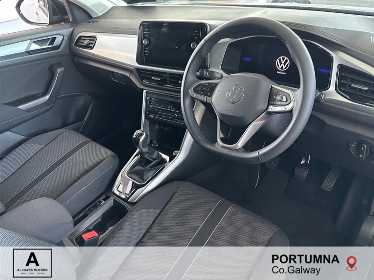 Volkswagen T-Roc Edition 75 2.0tdi M6F 116HP - Image 2