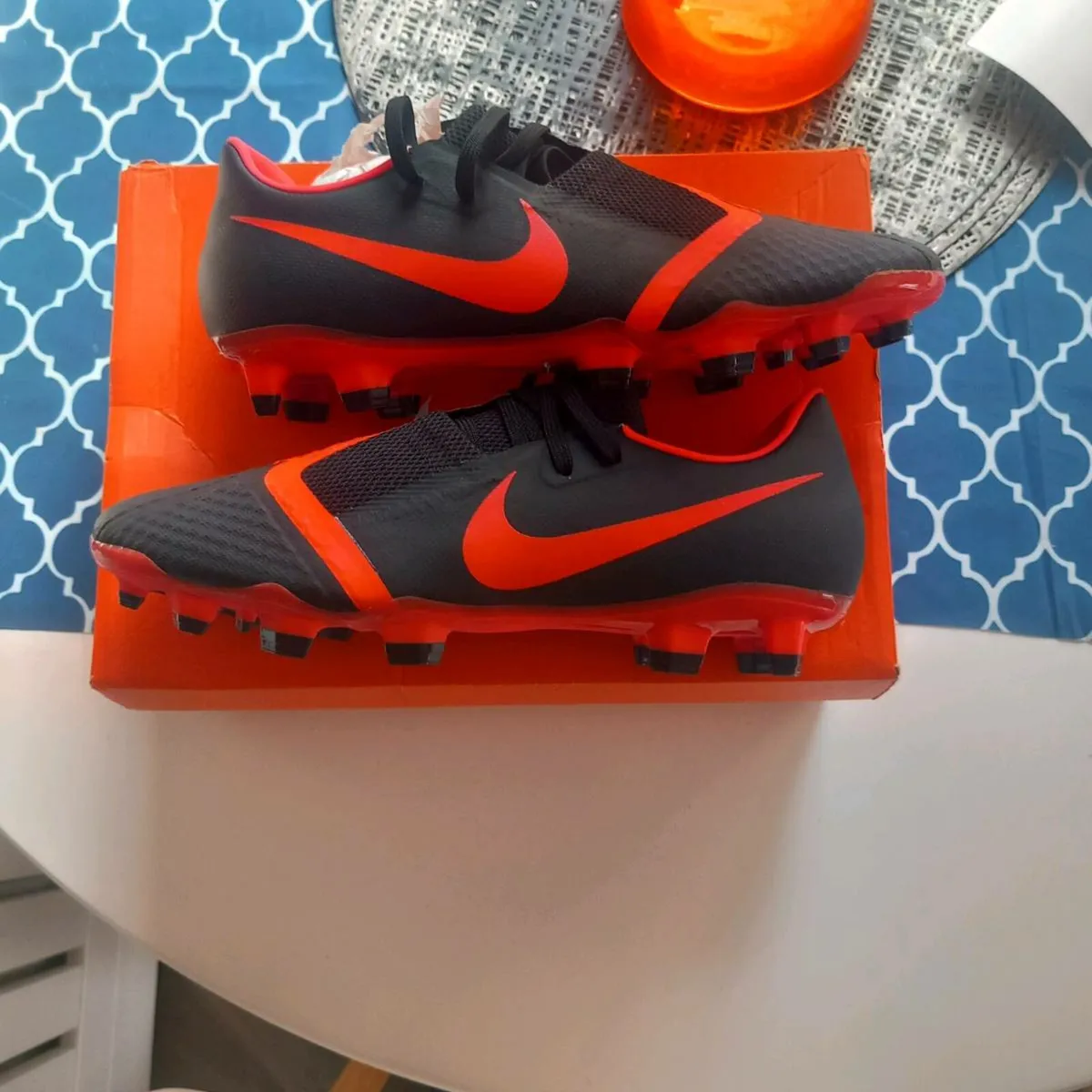 Football boots - Image 1