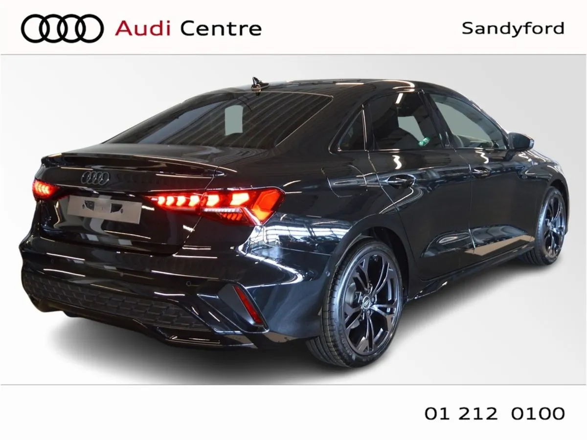 Audi A3 SAL 35 Tfsi 150HP S-T S-line - Image 3