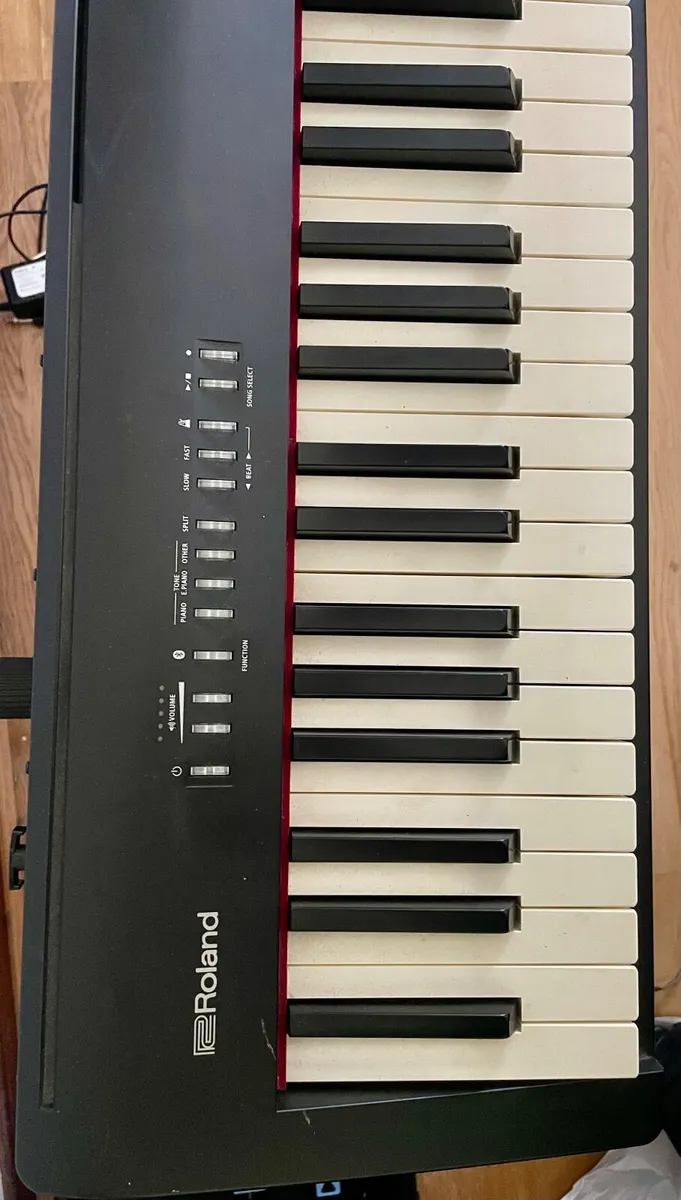 Roland Piano - Image 3