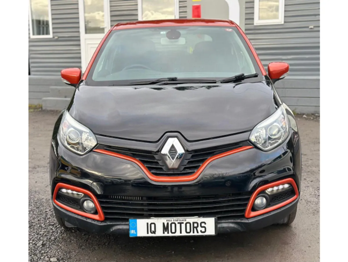 Renault Captur 1.2 Petrol Automatic 2015 - 6 Month - Image 3